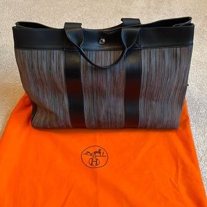 HERMES Vibrato Forre-tout